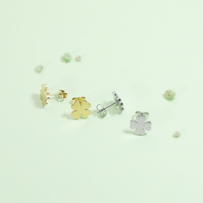 Creative DIY Logo Fashion Stainless Steel Four-Leaf Clover Stud Earrings Design Simple Flower Anti-Allergy Earrings
