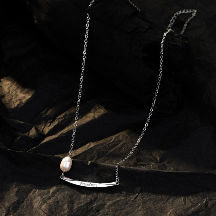 Natural Freshwater Pearl Necklace for Women Simple Cold Style Temperament Necklace for Women