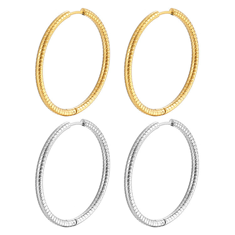 Fashion Exaggerated Round Stainless Steel Ear Clip Fashion 18K Women's Titanium Steel Hoop Earrings
