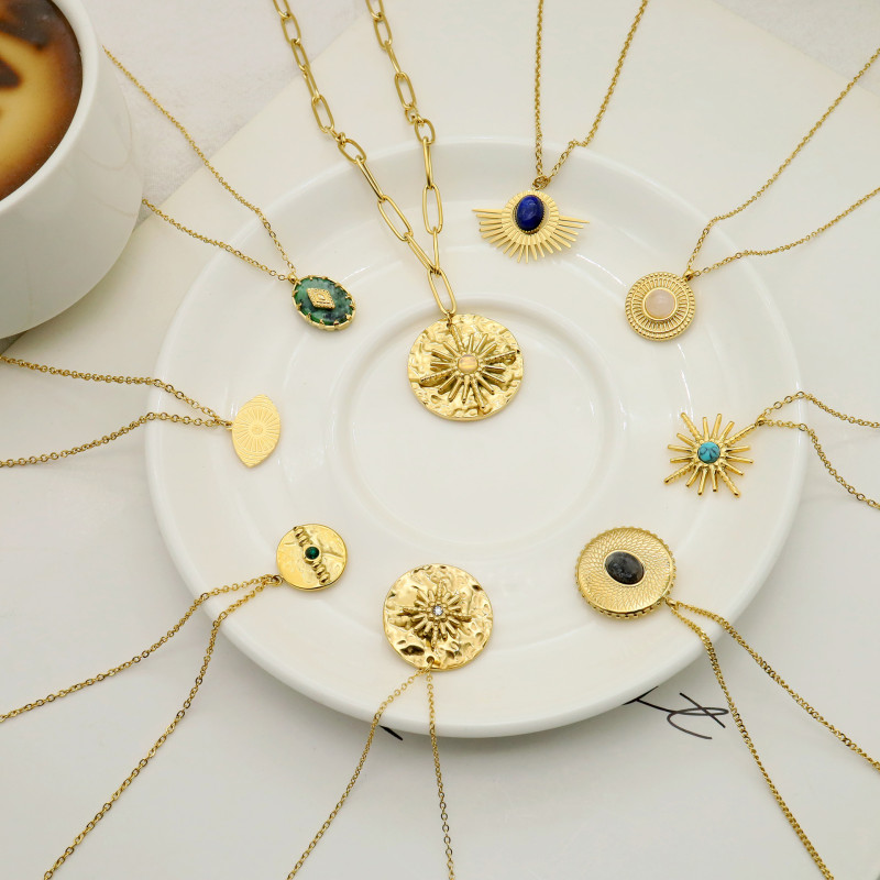 Classic  Titanium Steel Necklace Women's Non-Fading Devil's Eye Necklace  Accessories Pendant Necklace Birthday Gift
