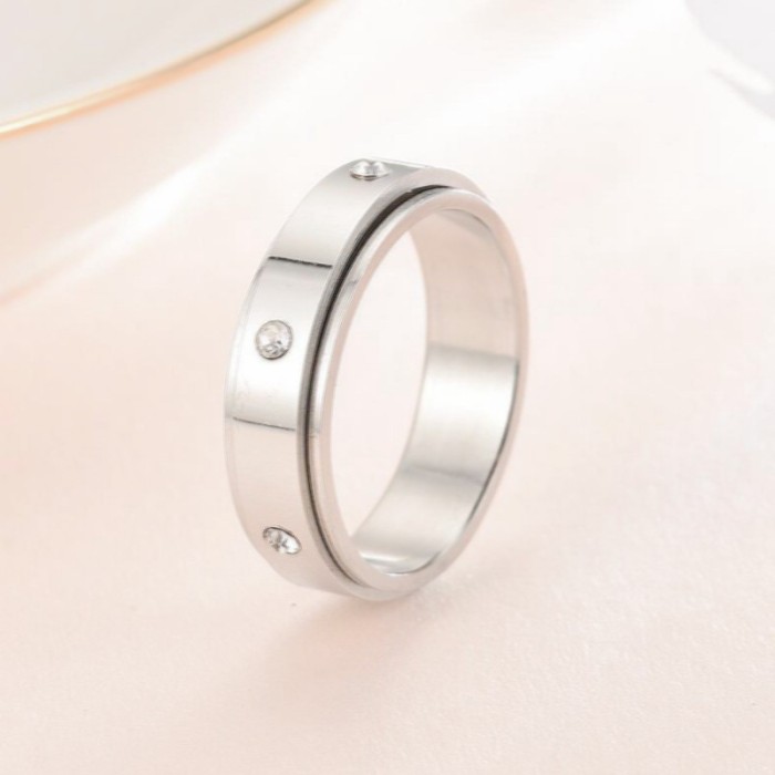 Rotating Couple's Diamond Ring Unique Stainless Steel Men's Ring - Stand Out From The Crowd