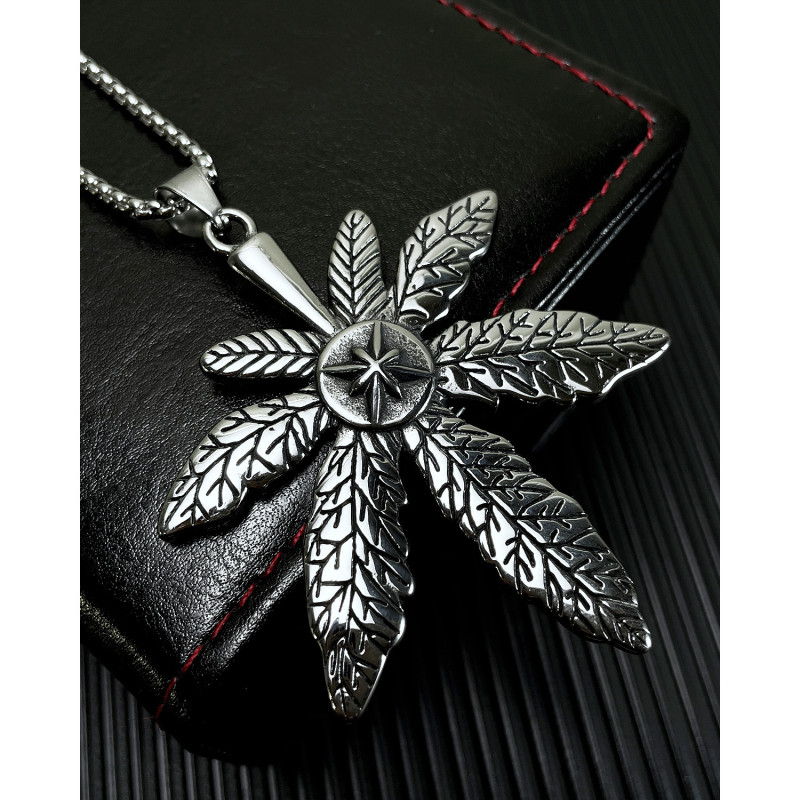 Titanium Steel Hip-hop Maple Leaf Pendant Street Hiphop Stainless Steel Necklace for Men