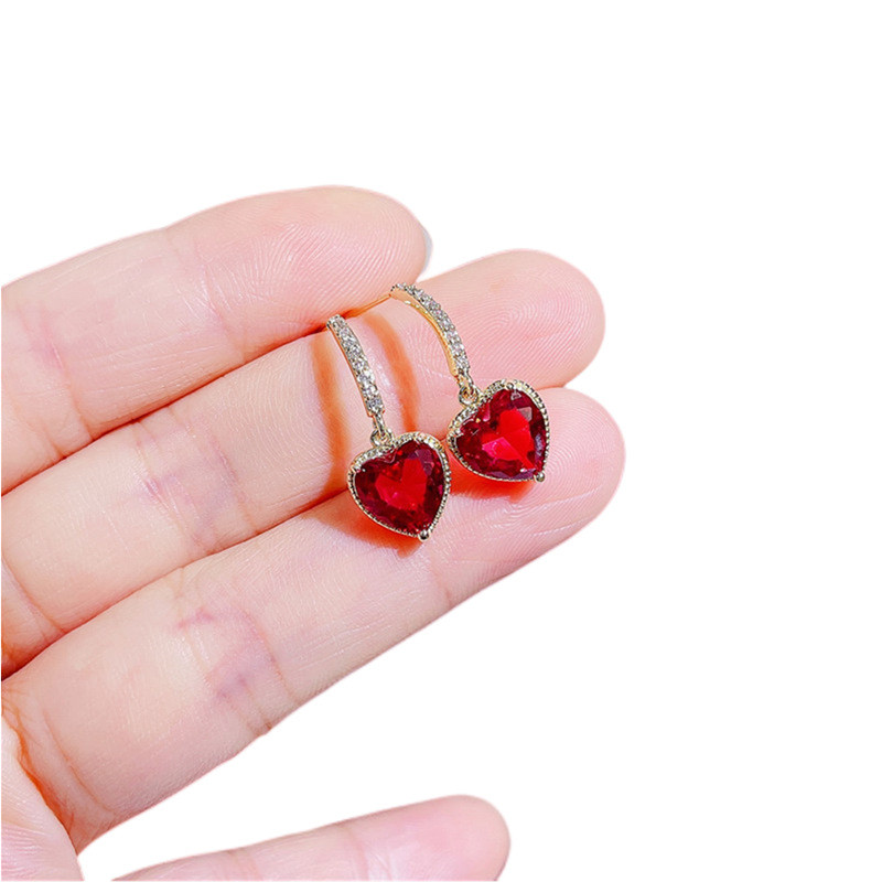 Red Love Crystal Earrings Girls Fashion Cute  Stud Earrings
