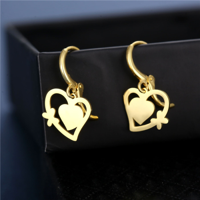 Small Hoop Earrings for Women Love Heart Dangle Earring Stainless Steel Cartilage Tragus Helix Trendy Ear Piercing Jewelry