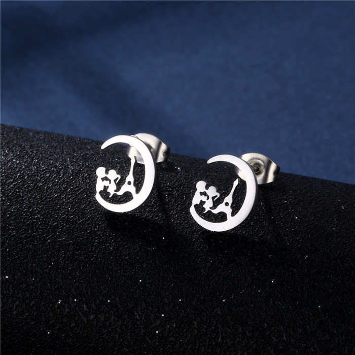 Stainless Steel Jewelry Couple Kiss Necklace Earrings Set Boy Girl Kiss Necklace Female women