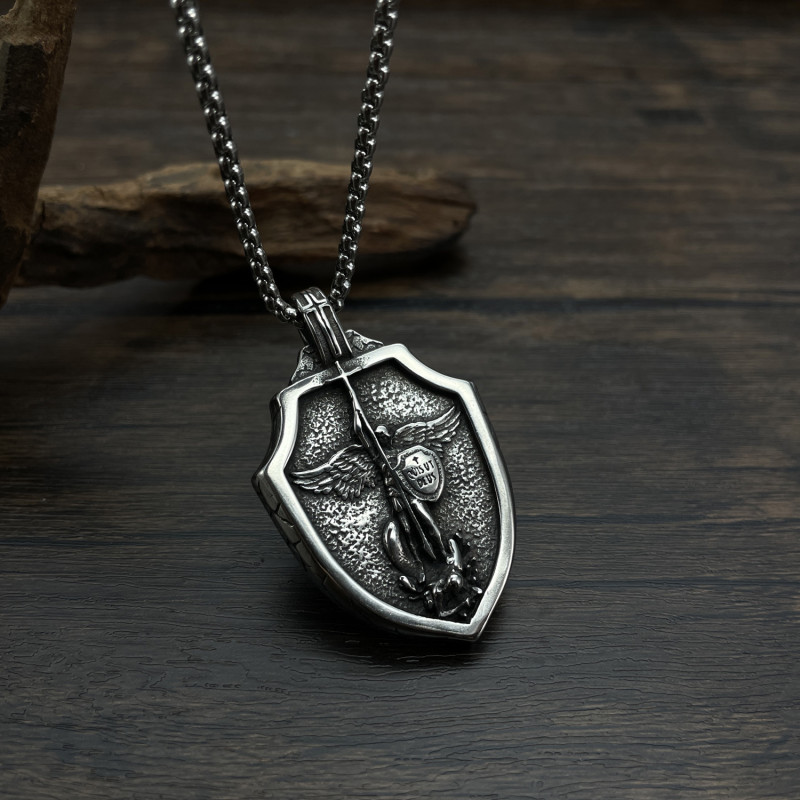 Classic Archangel Saint Michael Warrior Shield Necklace Nordic Mens Stainless Steel Pendant Necklace Amulet Fashion Jewelry