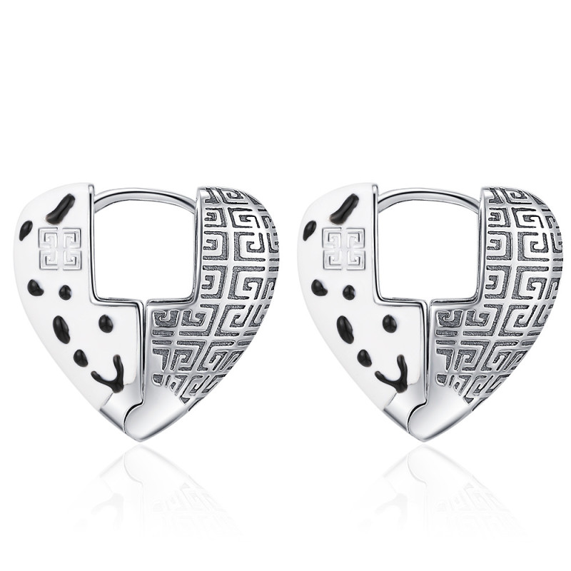 Heart Earrings Cute Vintage Hollow Love Hoop Earrings for Women Trendy Earring Jewelry Gifts