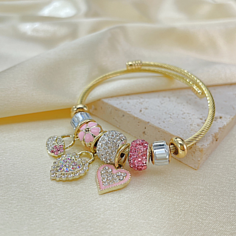 Trendy Romantic Love Charm Bracelet with Happy Family Strand Brand Bracelet for Women DIY Jewelry Making