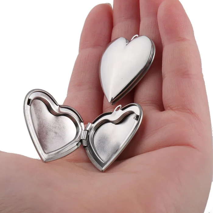 Stainless Steel Glossy Love Heart Photo Box Mirror DIY Can Open Photo Box