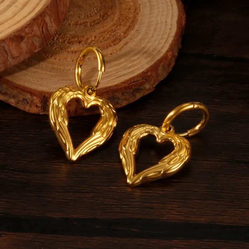 Hot Selling Creative Set Stainless Steel Vintage Wing Heart Wings Earrings