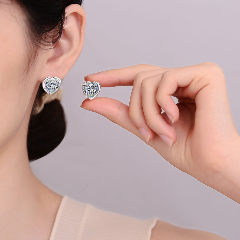 Loving Heart Zircon Earrings Women's Fashion Ins Heart-Shaped Pink Simple Earring Jewelry