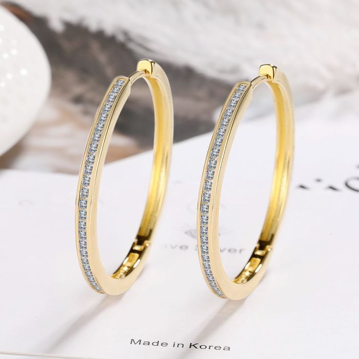 Classic Minimalist Ear Clip Inlaid Zircon Fashion Ear Ring Brass Plated 24K Real Gold