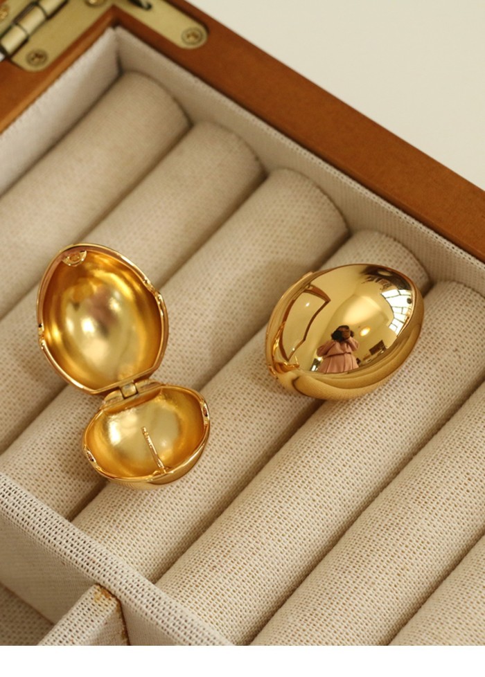 Vintage Gold Egg Shell Earrings Simple and Fashionable Water Drop Metal Circle Earrings