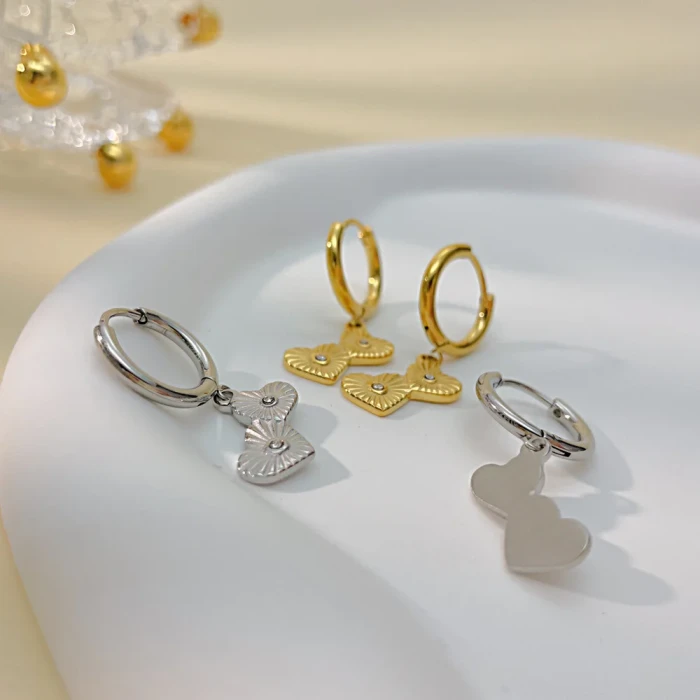 Ornament Factory Titanium Steel Elegant Heart Earrings Ins Stainless Steel Earrings for Women