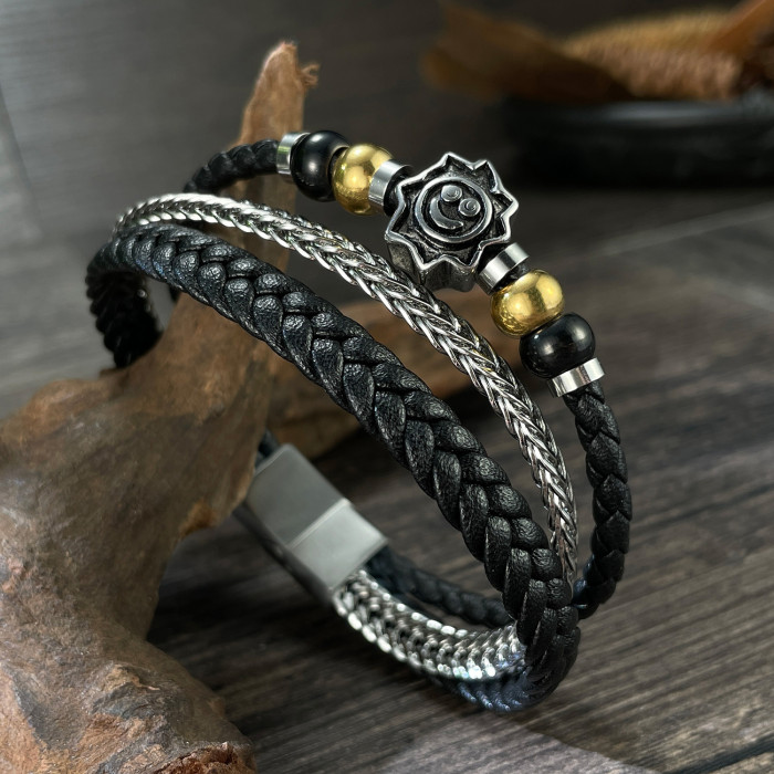 Personality Retro Stainless Steel Sun Smiley Woven Multi-Layer Magnetic Buckle Leather Bracelet