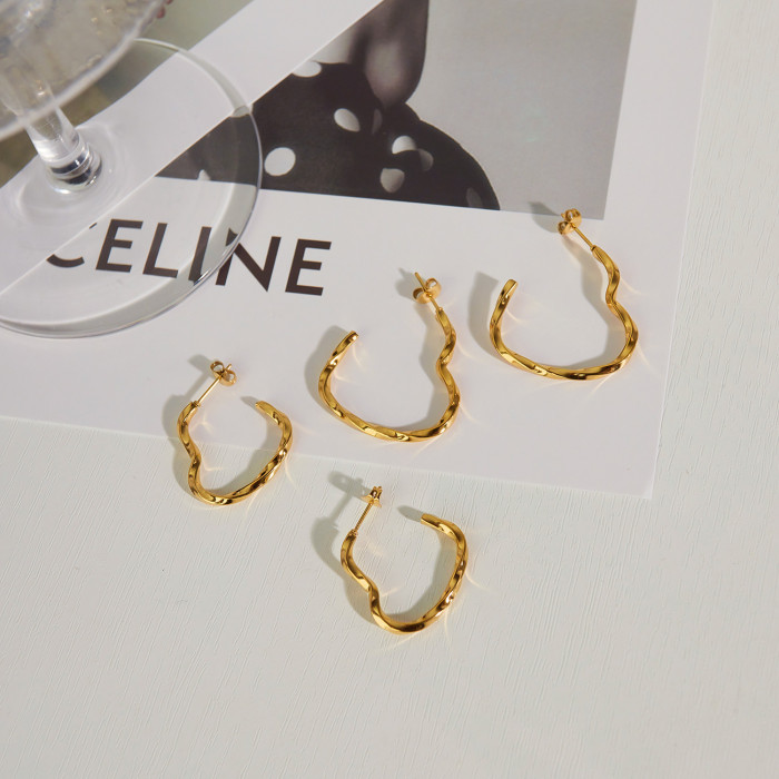 Ornament New Geometric Warping Line Earrings Ins Stainless Steel Love Heart Stud Earrings Women