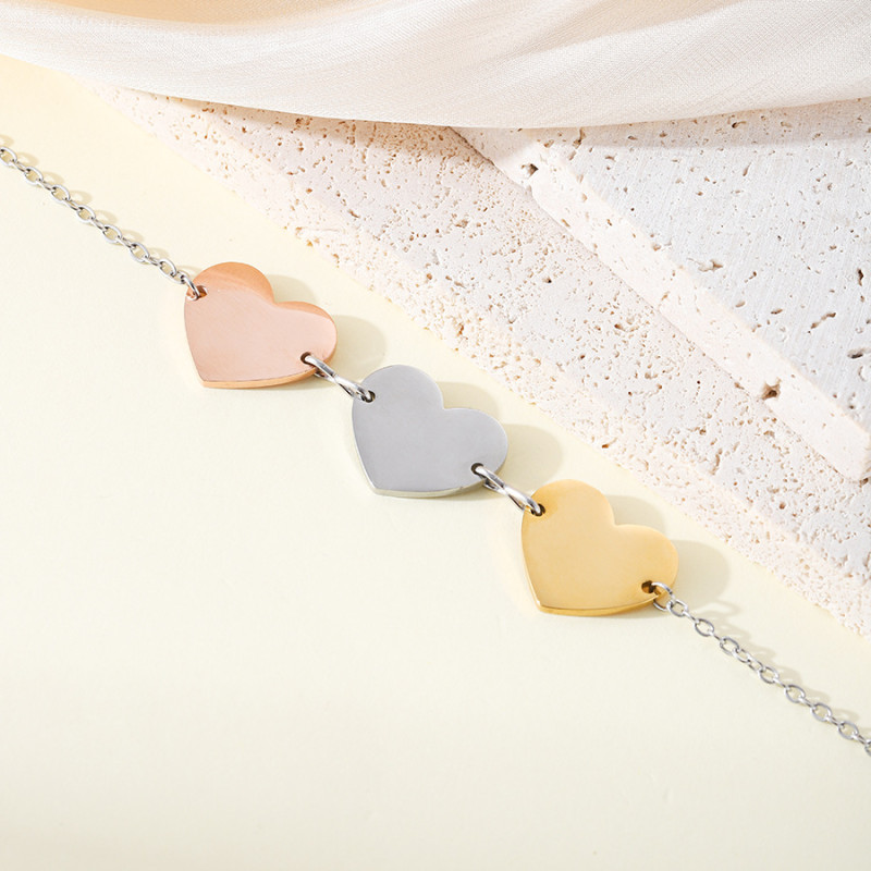 Stainless Steel Three-Color Peach Heart Necklace Creative Heart-Shaped Pendant Sweater Chain Love Necklace