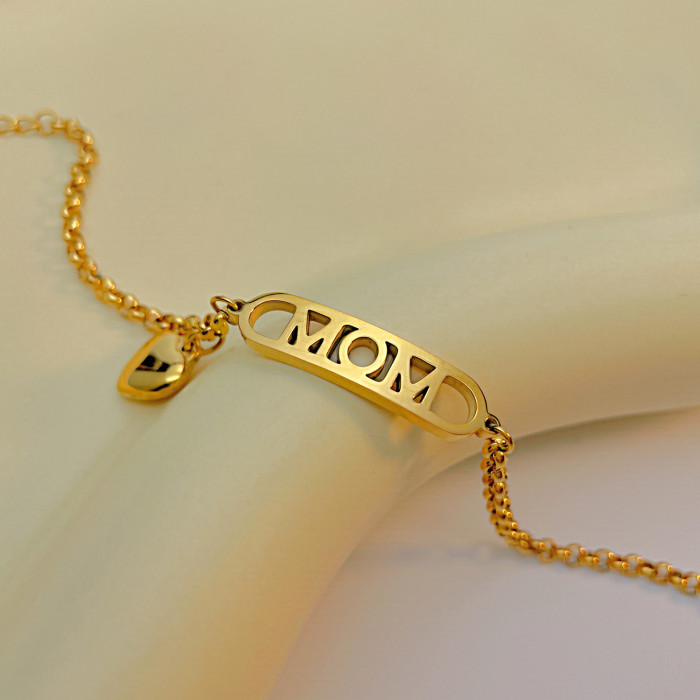 Ornament Fashion Mother's Day Love Jewelry Personality Titanium Steel Letter Mom Bracelet for Women