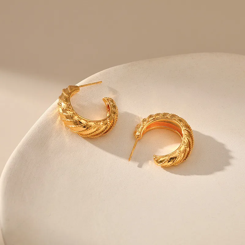 925 Silver Needle Classic Luxury Jewelry Screw Stud Earring For Women MenTop Quality Love Earrings  Gifts