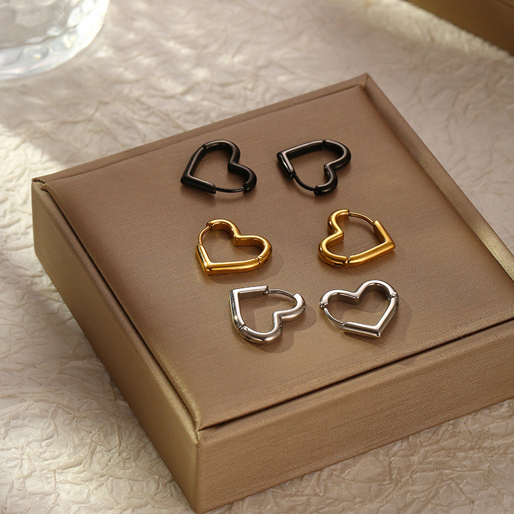 Minimalist Gold Color Stainless Steel Heart Earrings for Women Girl Simple Punk Hoop Earrings Piercing Korean Jewelry