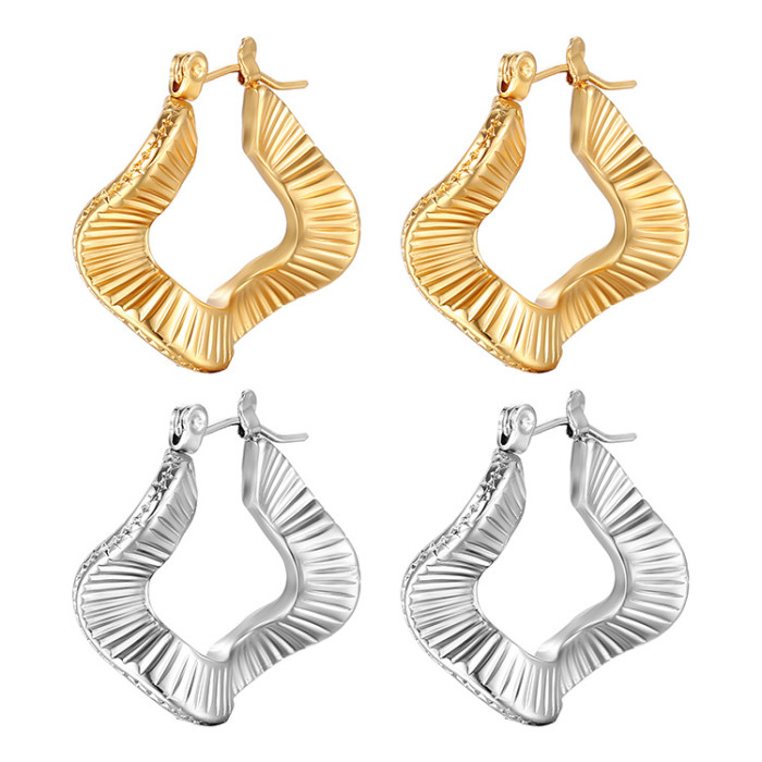 Stainless Steel Fashion Retro 18K Gold Plated Women's Exquisite Hoop Earrings