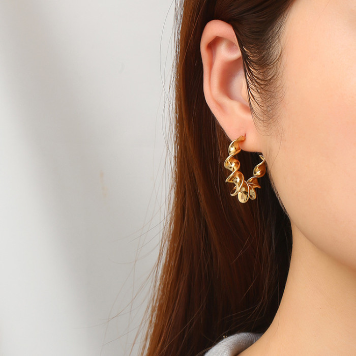 High-Grade Stainless Steel Thread Irregular Women's Trend Plated 18K Simple Hoop Earrings