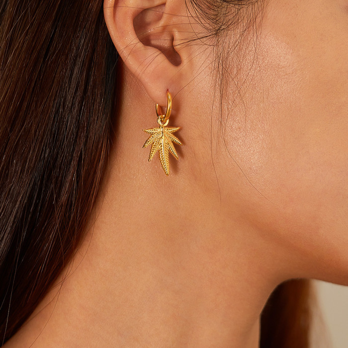 Personalized Fashion Retro Creative Stainless Steel Maple Leaf Earrings