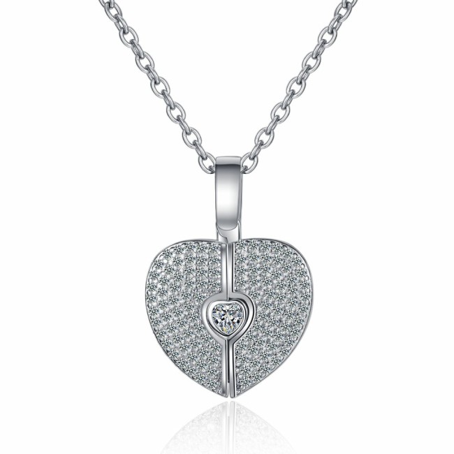 Women's Heart-Shaped Necklace