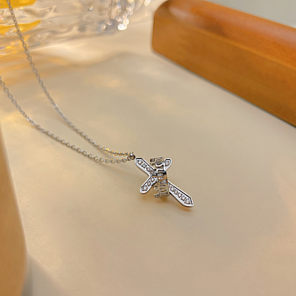 Inlaid Zircon Cross All-Match Stainless Steel Crown Necklace for Women