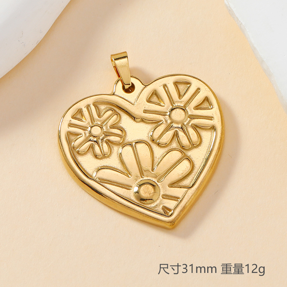 Classic Chic Dainty Elegant 18K Gold Plated Stainless Steel Cross Heart pendant Wholesale Handmade DIY Jewelry Accessories