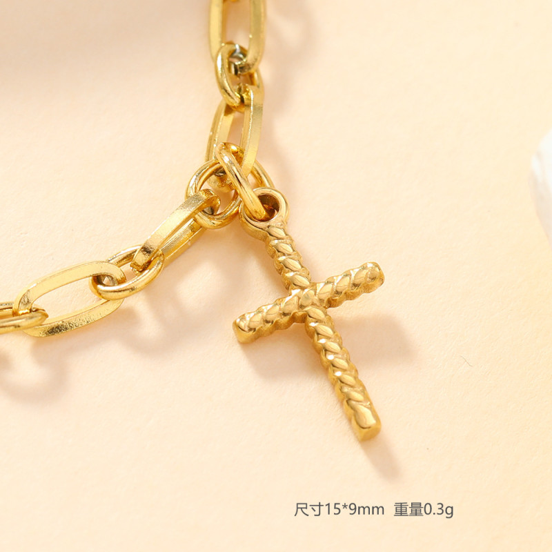 Classic Chic Dainty Elegant 18K Gold Plated Stainless Steel Cross Heart pendant Wholesale Handmade DIY Jewelry Accessories