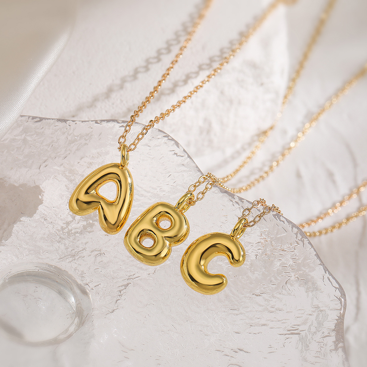 Elegant 18K Gold Plated 26 English Bubble Letter Pendants Necklace Trendy Casual Jewelry Gift 216045385404