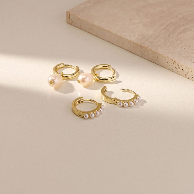 Chic Elegant Fashion Pearl Light Luxury Women's Earrings Set Trendy Casual Jewelry Gift