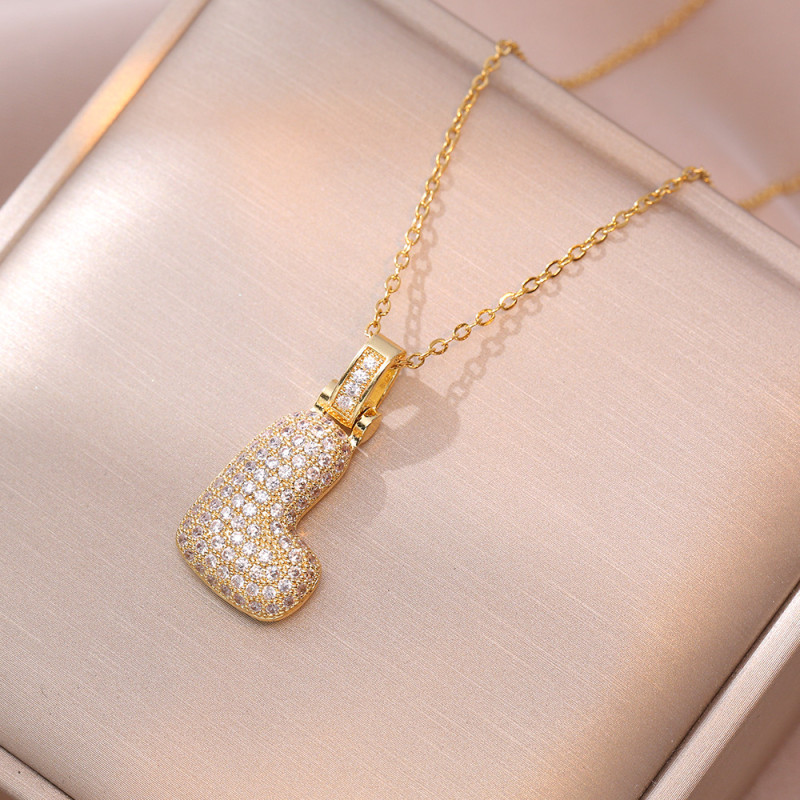 Hypoallergenic Gold Plated Neccklce Micro-inlaid Zircon 26 English Letter Necklace Jewelry