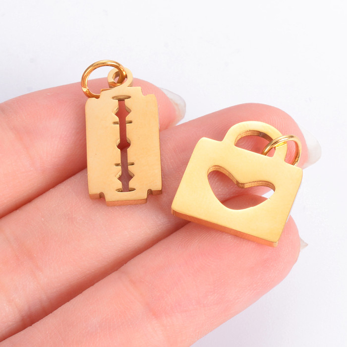 Chic Hypoallergenic 18K Gold Plated Stainless Steel Hollow Palm Wing Key Pendant Handmade DIY Jewelry Accessories