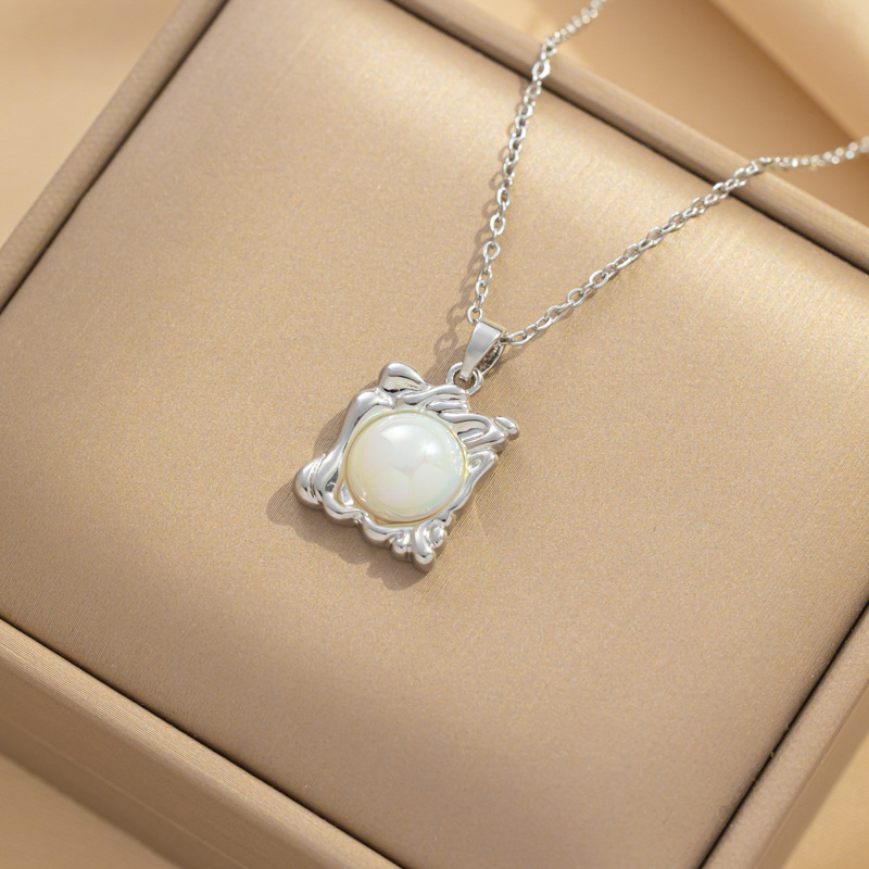 Classic Refined 18K Gold Plated Stainless Steel Pearl Square Pendant Necklace Trendy Party Festival Casual Jewelry Gift 216045247398