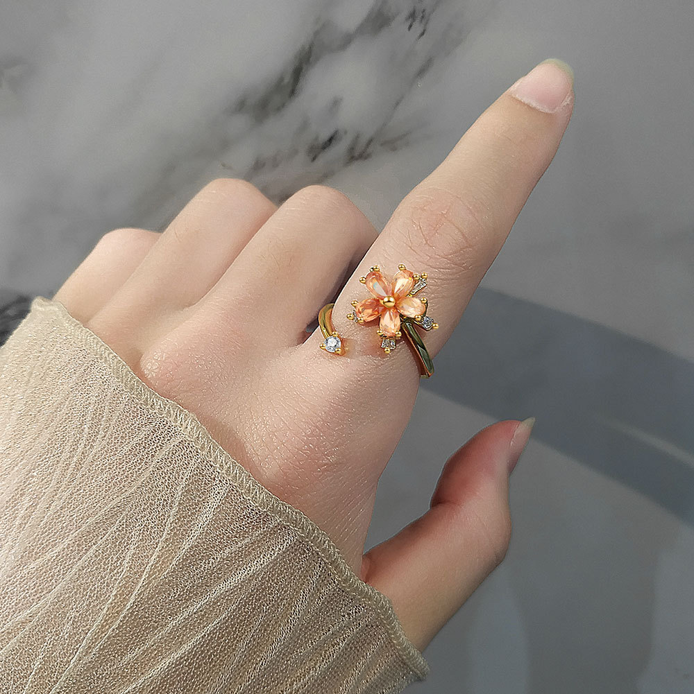 New Spring White Daisy Flower Vintage Elegant Simple Opening Rings For Women Jewelry Party Gifts 2160452054553