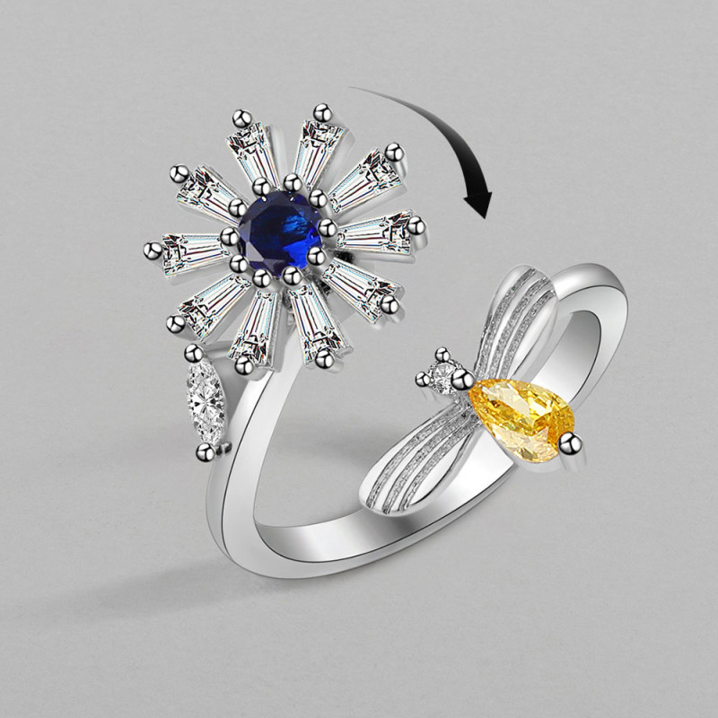 Spinner Ring Anxiety for Women Multiple Crystal Flower Bee Animal Ring Rotate Anti Stress Wedding Jewelry