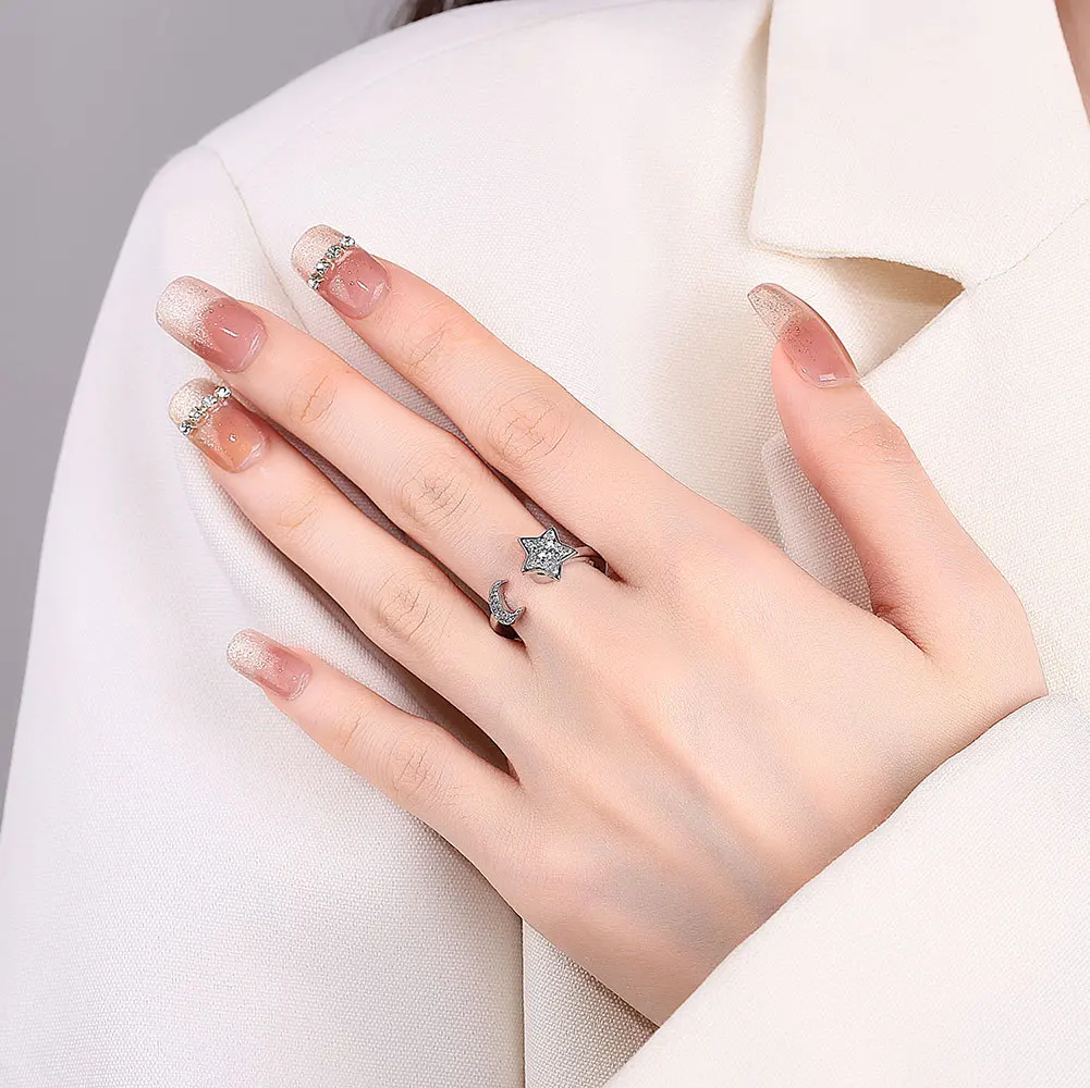 Adjusting Pressure  Creative Star And Moon Ring Female Personalized Rotating Finger Ring Temperament Decompression Hand Jewelry 216045224151