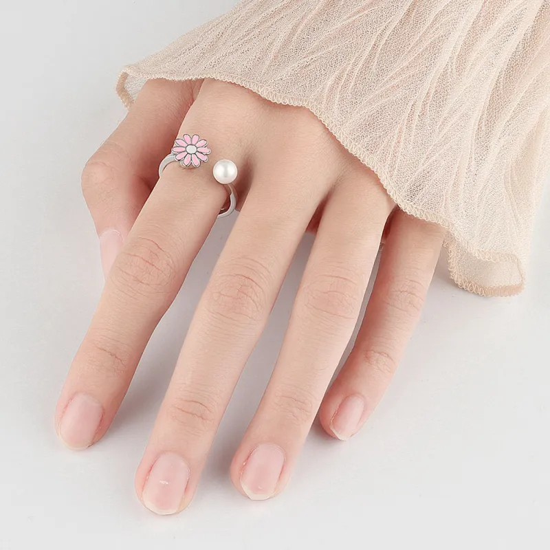 Rotatable Little Daisy Ring Peplum Flower Pearl Ring Anxiety Resistant Jewelry