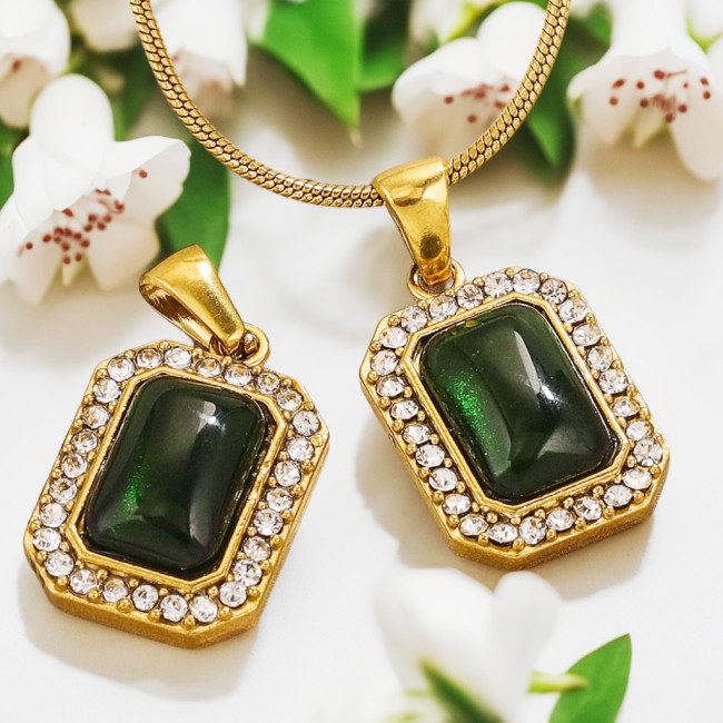 Stainless Steel 18K Gold Plated Green Zircon Pendant Necklace for Woman Jewelry Wholesale