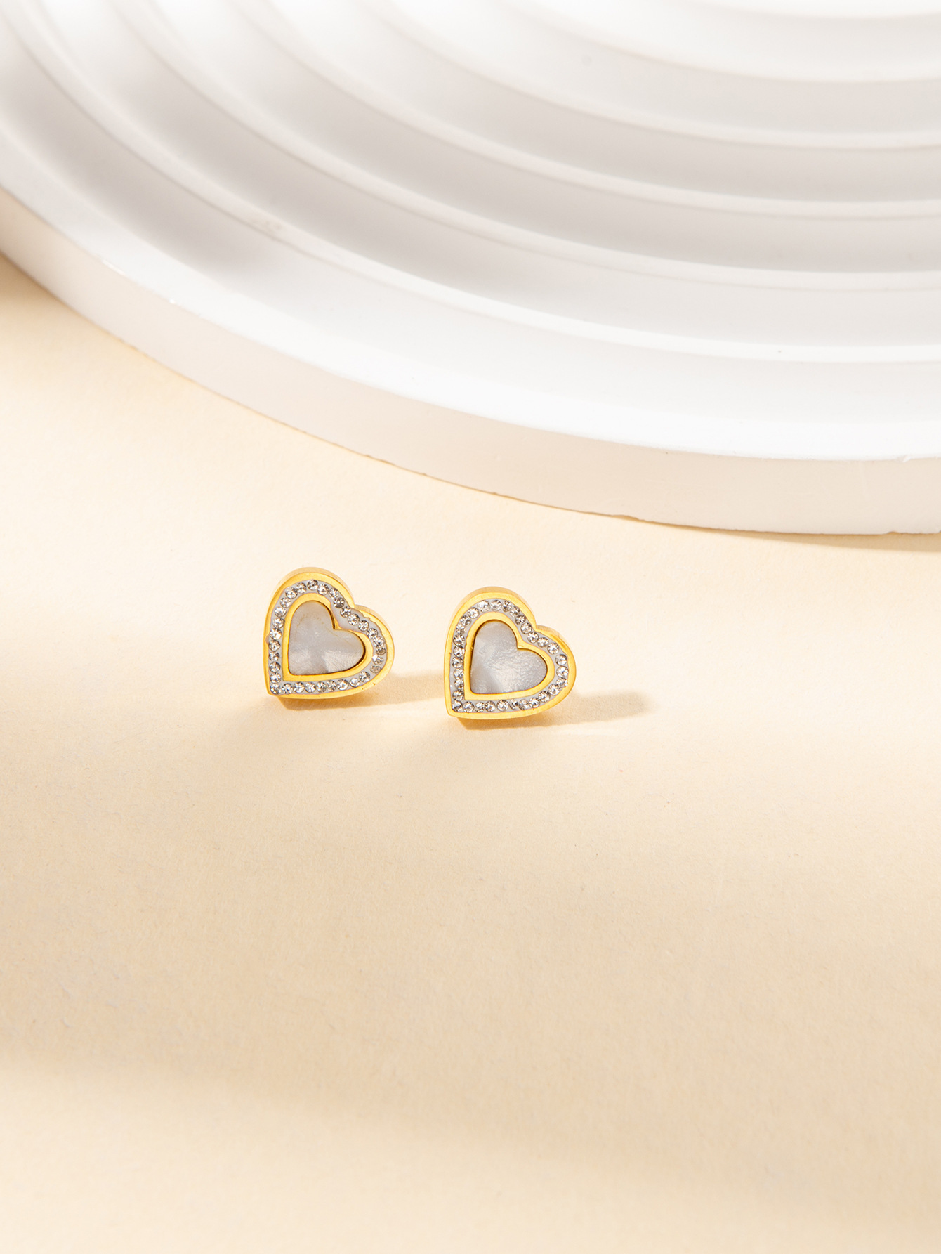 2024 New Light Luxury Bone Sense Titanium Steel Shell Frosted Butterfly Heart Fringe Necklace Earrings Set 216045105210