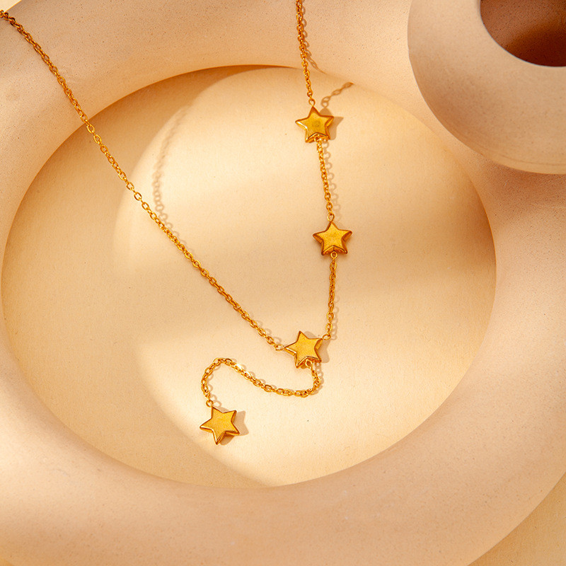 Simple Fashionable 4 Stars Pendant Necklace for Women Stainless Steel Plated 18K Gold Exquisite Jewelry