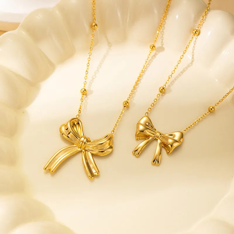 18K Gold Plated Minimalist Bowknot Pendant Necklace Metal Texture Stainless Steel Delicate Charm Stylish Jewelry