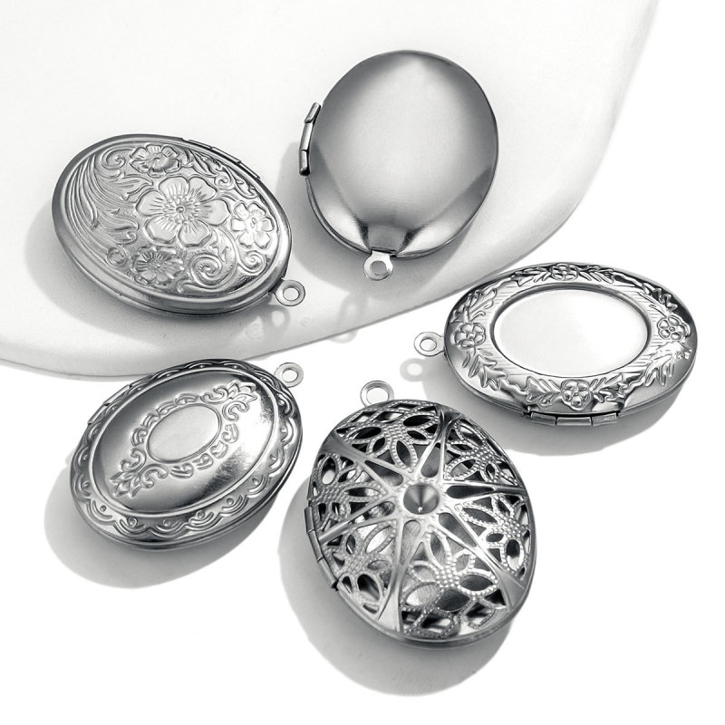 Stainless Steel Oval Phase Box Pendant Vintage Relief Pattern Pendant DIY Creative Necklace Accessories