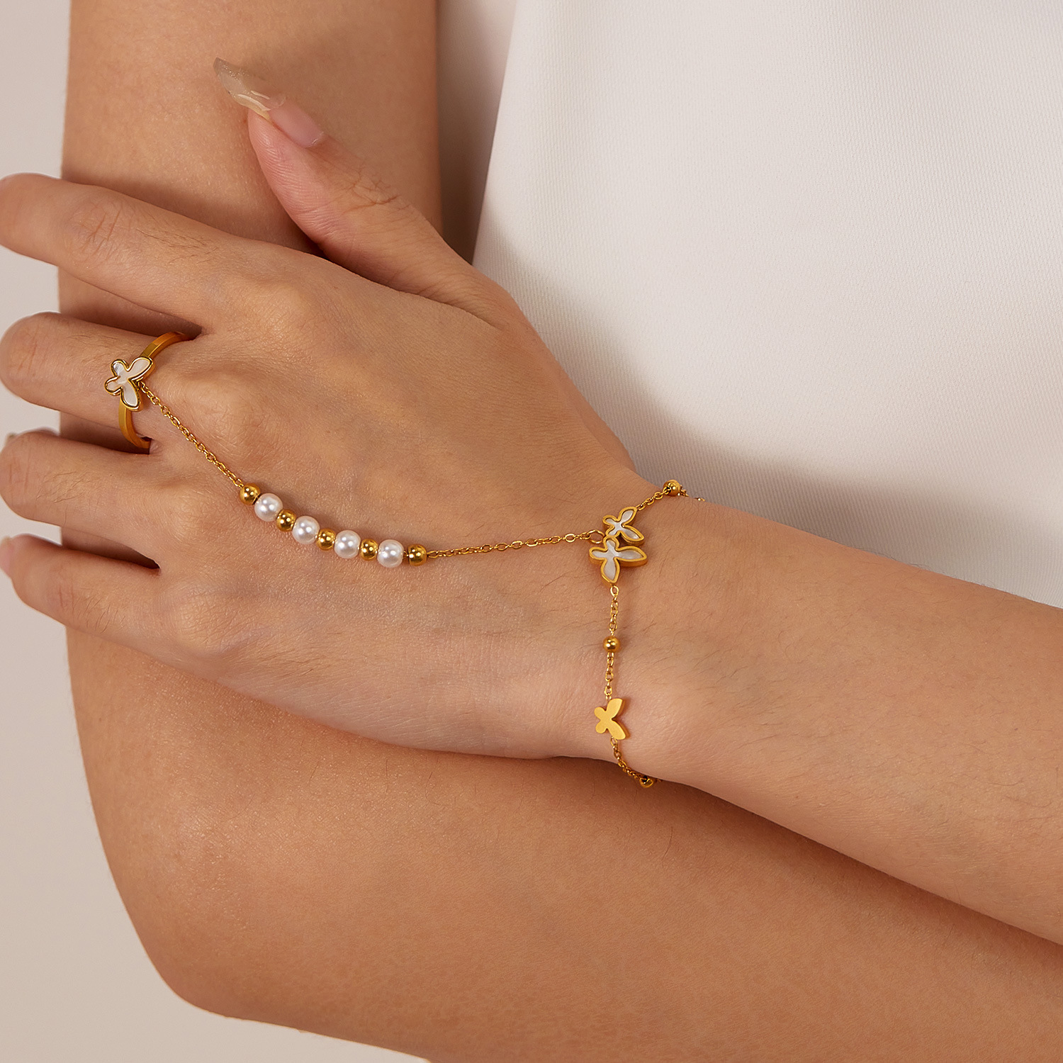 Stainless steel opening ring one-piece hand bracelet4