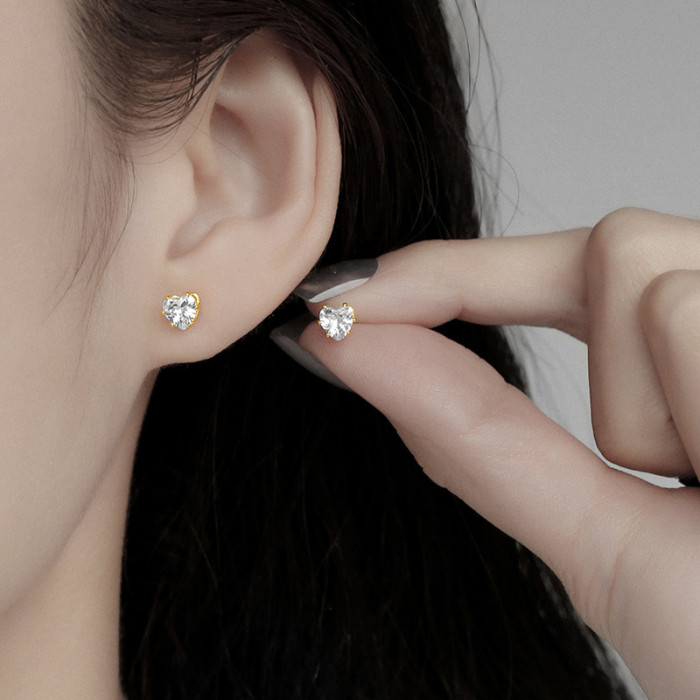 New 2014 Cute Clear Heart CZ Women Stud Earrings Trendy Party Festival Casual Jewelry Gift