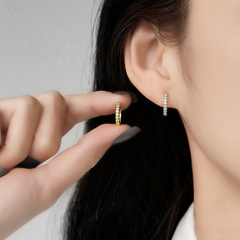Simple Stylish Round Hoop Earrings Full Cubic Zirconia for Women Jewelry
