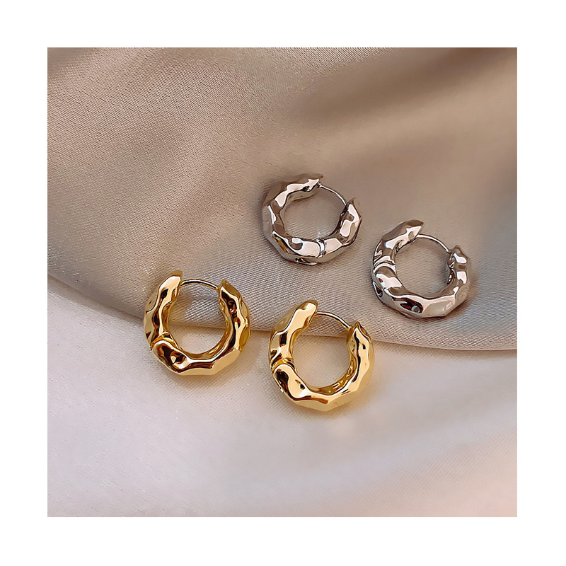 Golden Hoop Earrings Korean Geometry Metal Earrings for Women Female Retro Drop Earrings 2024 Trend Fashion Jewelry