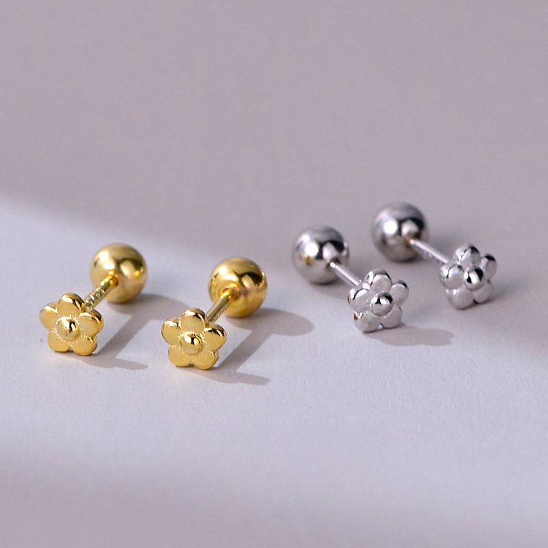 New Fashion Cute Earrings for Women Flowers Screw Beads Stud Minimalist Romantic Floral Party Jewelry Gifts